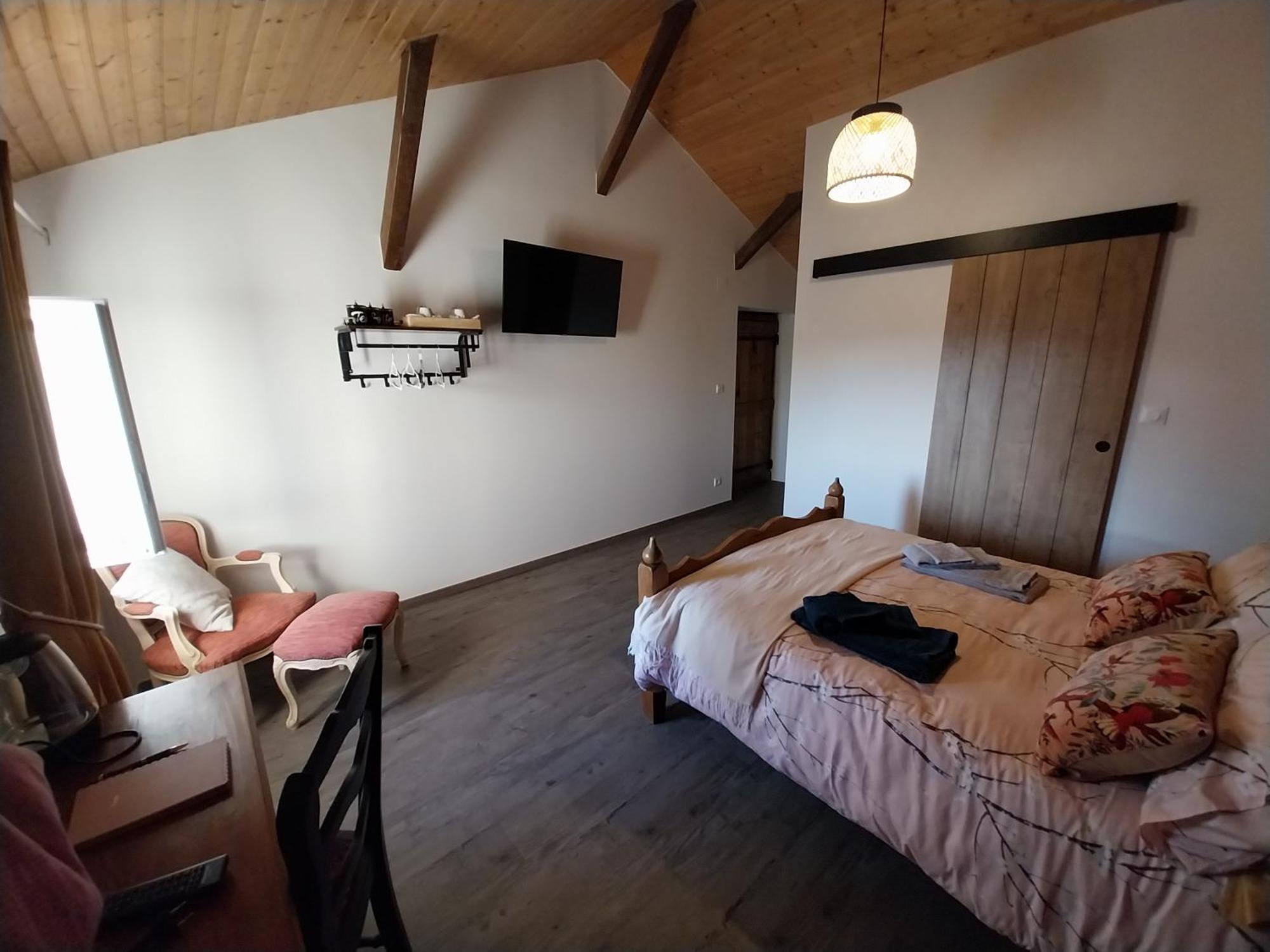 Bed and Breakfast Au Granit Bleu Faye-l'Abbesse Zewnętrze zdjęcie